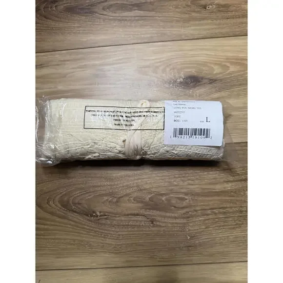 NWT! Free People Love You More Ruffle Accent Smocked Top in Tofu Size Large - Picture 6 of 7